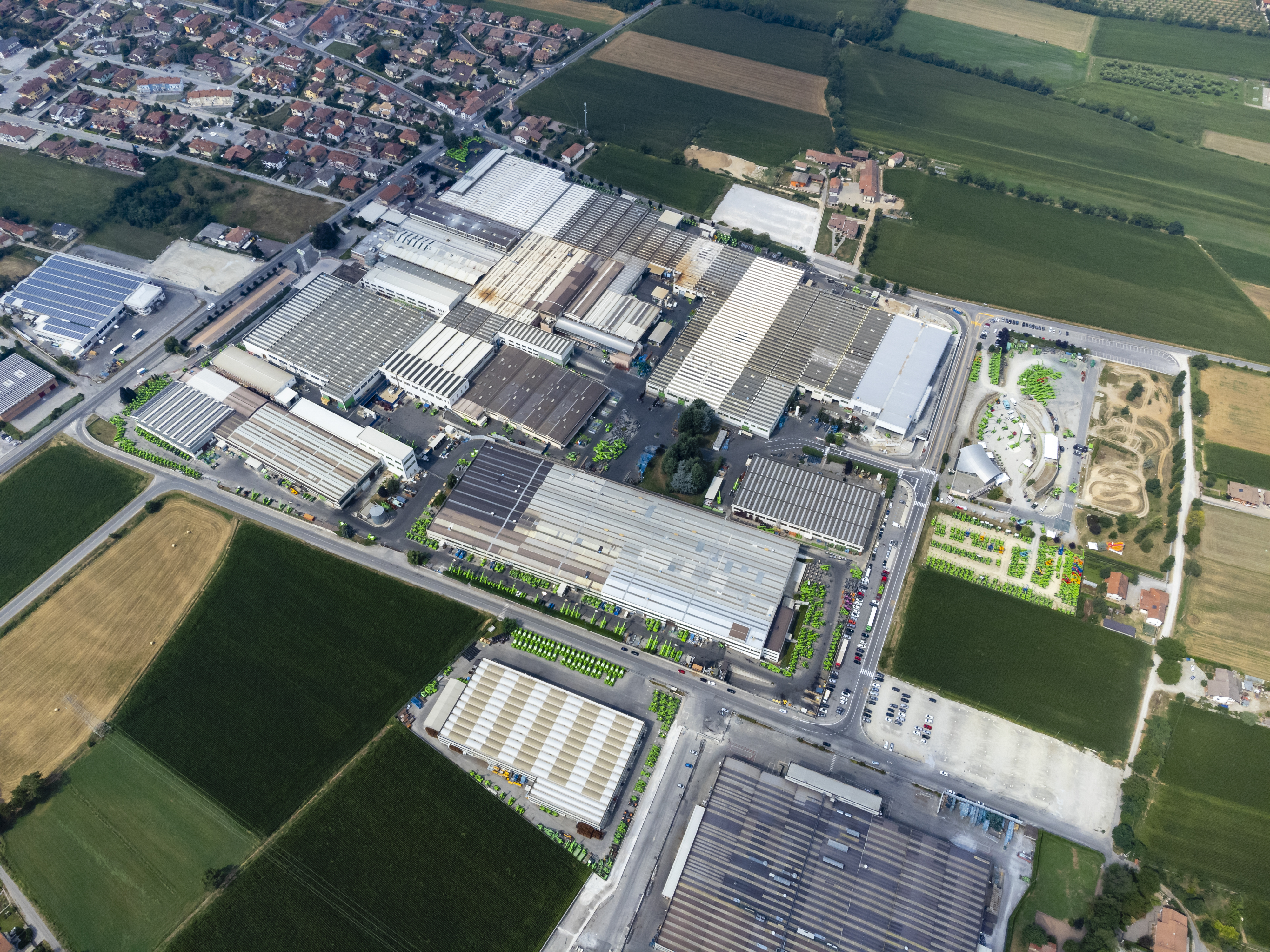 Merlo, in 2023 digitalisation and increased production capacity go hand ...